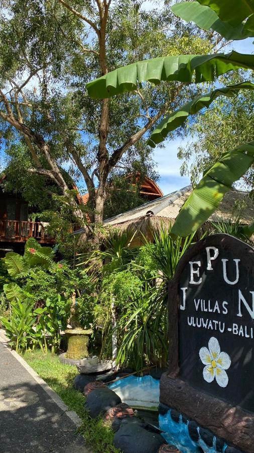 Jepun 10 - One Bedroom With 3 Beds And Kitchen Uluwatu (Bali)